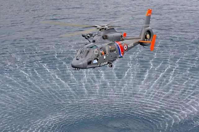 New Delhi: The Indian Coast Guard has floated a global tender worth over USD 200 million to procure 16 light helicopters to be deployed on its warships for preventing any 26/11 type attack. "The global Request for Proposal (RFP) for procuring these choppers was issued a couple of months ago and companies have been asked to submit their bids by December," a Defence Ministry official told a news agency 