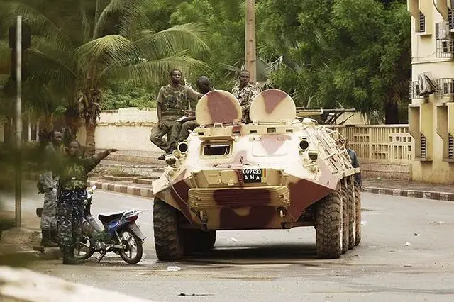 Heavy gunfire has erupted in Mali's capital, Bamako, on the second day of fighting between forces backing the country's new military rulers and soldiers loyal to former President Amadou Toumani Toure.