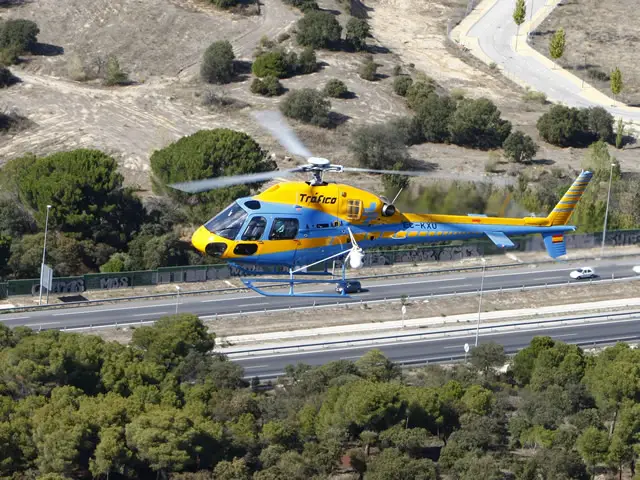 Airbus Helicopters has signed a contract with the Spanish Traffic Department to supply a total of seven helicopters: four AS355NP Ecureuils and three EC135s, with the latter aircraft to be operated by Spain’s National Police Force. Delivery will begin in 2014 with one EC135 and one AS355NP and will be completed in 2016.