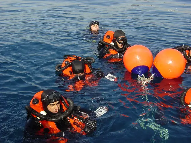 DCI, in consortium with SCS - a British company specialised in defence and security counselling - has just won the “Naval Training Support Study” (NTSS) call for bids which had been launched by the European Defence Agency (EDA). This contract is about conducting a study on the training fields regarding navigation, mine warfare and diving.