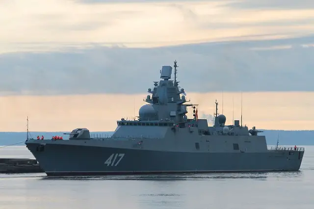 The latest Russian Navy frigate, the Admiral Gorshkov (lead ship of Project 22350), conducted a life fire gunnery exercise in the White Sea as part of its trials, Vadim Serga, chief of the press office of the Russian Navy Northern Fleet, told journalists on Monday.