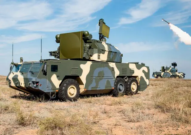 Russia's arms exporter on Tuesday, August 25, 2015, signed a contract to supply of five Tor-M2K air defense systems to Belarus in 2016. The Tor M2 is a surface-to-air defense missile (SAM) system manufactured by Almaz-Antey's which is able to dstroy air targets to a maximum range of 12 km. 