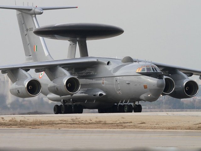 Outside Aero India 2015, India could sign defence contracts worth $1.5 Bn with Israel 640 001