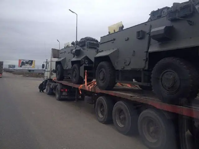Ukraine army has taken delivery first batch of AT105 Saxon 4x4 APC armoured personnel carrier 640 001