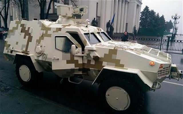 The President of Ukraine has tested the new Dozor-B 4x4 armoured vehicle personnel carrier designed and manufactured in Ukraine. The new vehicle was demonstrated to the authorities of the presidential administration in the center of the capital. 
