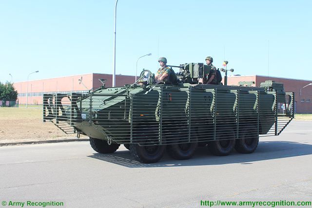 Friday, July 17, 2015, during the first rehearsal of military parade for the National Day of July 21, 2015, Belgian army has unveiled a new upgraded version of the Piranha 3C fitted with a slat armour or also known as bar armor, cage armor or wire cage.