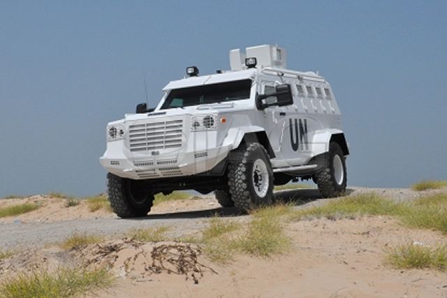 IAG International Armored Group introduces its new Guardian XL 4x4 armoured personnel carrier 640 001