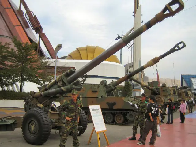 Indonesian Army trains for the first time with its KH-179 155mm howitzer 640 001