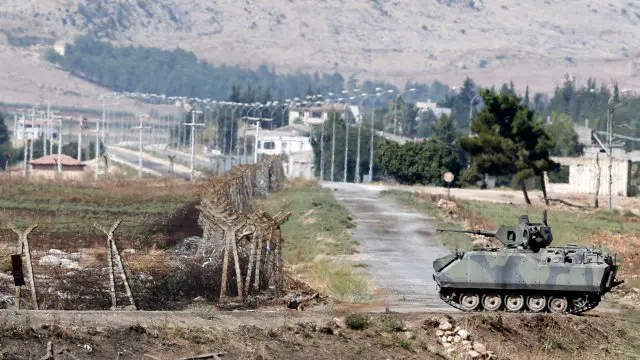Turkish authorities have sent 20 more tanks to Syrian border 640 001