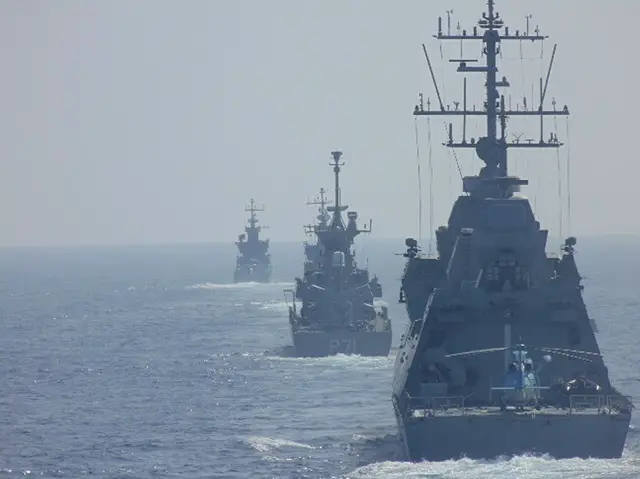 The Hellenic Navy General Staff has announced the conclusion of Exercise Noble Dina 2016, which took place between 30 March and 14 April 2016. NB ’16 is a multinational exercise, taking place on a yearly basis at the sea area around Crete and at the Eastern Mediterranean. The participants included Greek, US and Israeli naval units as well as fighter aircraft of the Hellenic Air Force.