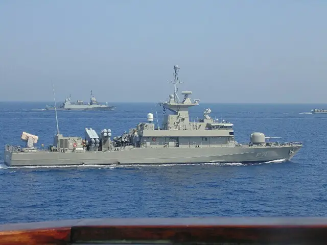 The Hellenic Navy General Staff has announced the conclusion of Exercise Noble Dina 2016, which took place between 30 March and 14 April 2016. NB ’16 is a multinational exercise, taking place on a yearly basis at the sea area around Crete and at the Eastern Mediterranean. The participants included Greek, US and Israeli naval units as well as fighter aircraft of the Hellenic Air Force.