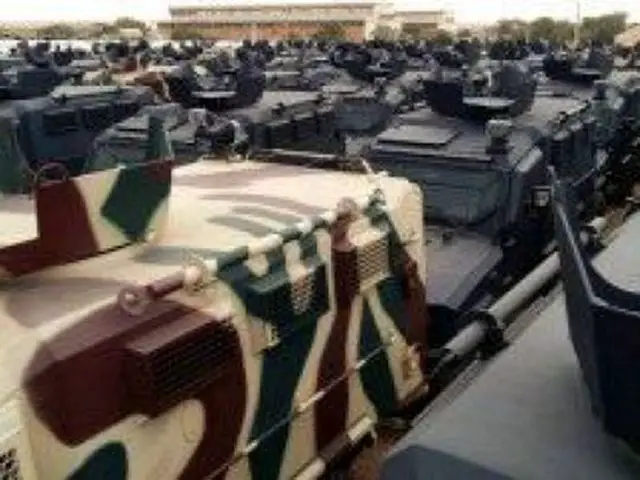 According the Libyan Herald newspaper and te website DefenseNews, The Libyan National Army (LNA) has taken delivery of several wheeled Armored Personnel Carriers (APC) and military pick-up trucks donated by the UAE (United Arab Emirates). 