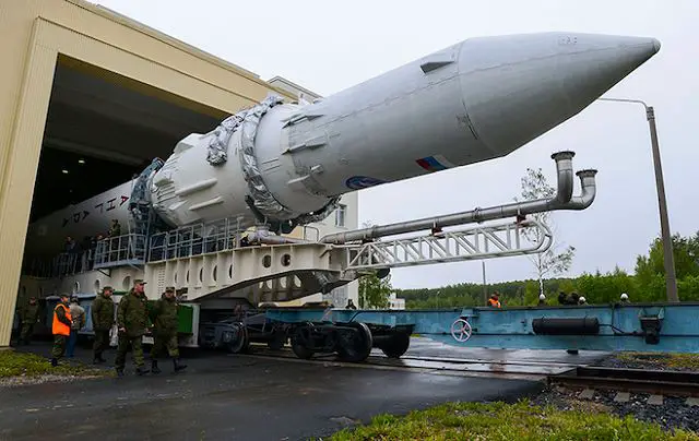 Russia to open a workshop in West Siberia to assemble Angara carrier rocket 640 001