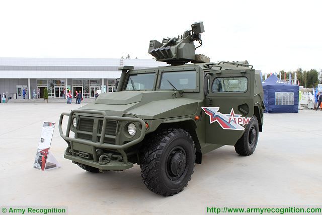 生產該模塊的武器車間公司總經理德米特里·加爾金告訴塔斯社，俄羅斯武裝部隊收到了一批帶有遙控作戰Arbalet-DM模塊的多用途Tiger-M裝甲車。