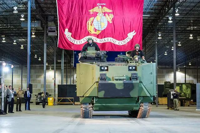 The American Company SAIC releases a picture on his Twitter account showing the first Amphibious Assault Vehicle Survivability Upgrade for the US marine Corps AAV (Assault Amphibious Vehicle). The AAV (also called LVTP-7) is a fully tracked amphibious landing vehicle manufactured by U.S. Combat Systems. 