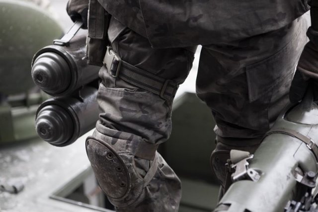 SAAB signed a 54 million contract with the EDA to deliver Carl Gustaf ammunition for 2017 640 001