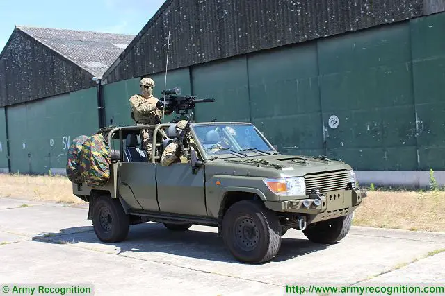 Today, the Belgian Minister of Defense Steven Vandeput unveils a prototype of the new FOX vehicle which will enter in service with the Belgian Special Forces Group (SFG) and the airborne troops of the Belgian Army. The FOX will increase the mobility, fire power and protection of the new Special Force Support Group (SFSG) and the Special Forces Group (SFG).