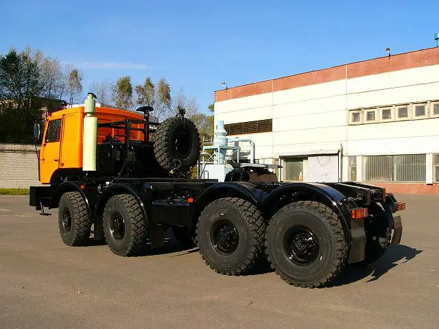 KAMAZ automotive plant (a subsidiary of the Rostec state corporation) is developing a new unified family of heavy transporters intended for Russia`s Ministry of Defense (MoD), according to a source in the local defense industry.