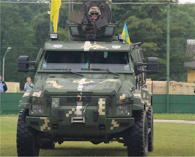 Ukrainian soldiers with KrAZ-Spartan 4x4 armoured vehicles at Rapid-Trident 2016 exercises 640 001