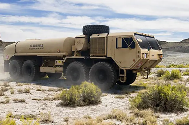 Oshkosh-has-been-awarded -433-million-contracts-to-provide-heavy-duty-vehicles-to-US-army-640-001
