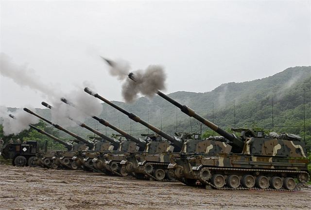 May 10, 2016, U.S. Soldiers from the 1st Battalion, 82nd Field Artillery Battalion, 1st Armored Brigade Combat Team, 1st Cavalry Division, participated in a live fire exercise with Republic of Korea Army soldiers from several battalions of the 26th Mechanized Infantry Division Artillery near the Demilitarized Zone that separates North and South Korea.