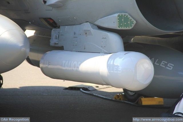 Rafale fighter jet successfully performs first flight test with Thales TALIOS pod 640 001