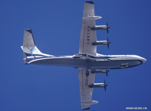 China homegrown AG600 amphibious aircraft make maiden flight 640 002