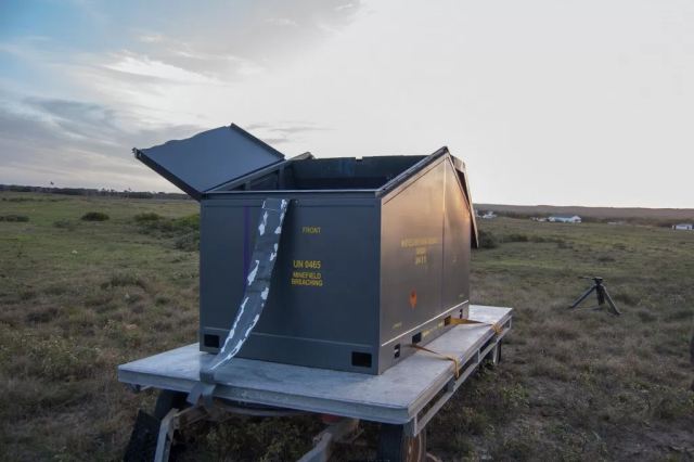 Rheinmetall Denel Munition of South Africa, a subsidiary of the Düsseldorf-based Rheinmetall Group, has won several major orders from an international customer for mine clearing equipment and ammunition. In total, the contracts are expected to be worth over €90 million. 