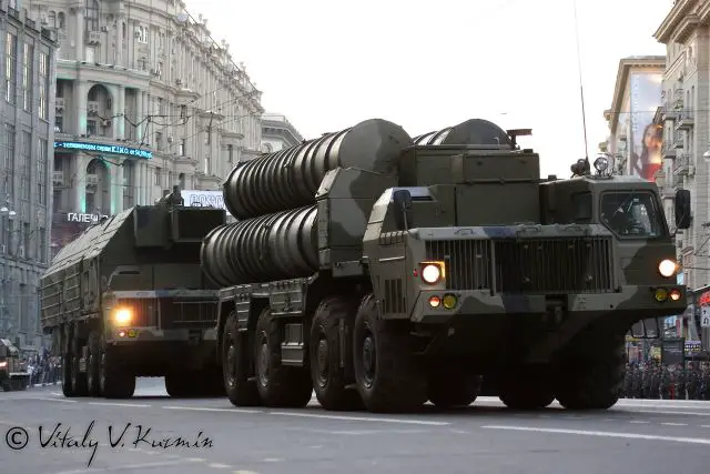 The Russian Aerospace Force (RusAF) has started activating mobile air defense (AD) missile brigades, with the first one formed in Khakassia early this year. The new AD brigades are highly mobile large units capable of covering hundreds of kilometers in mere hours and equipped with S-300 (NATO reporting name: SA-10 Grumble) and S-400 (SA-21 Growler) surface-to-air missile (SAM) systems, Pantsir (SA-22 Greyhound) anti-air gun/missile systems and Nebo-M radars, according to the Izvestia daily.