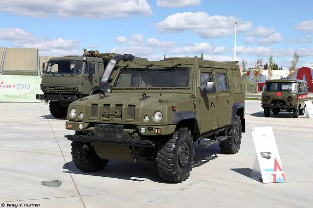 Russian Airborne reconnaissance units will receive more than 40 Rys 4x4 special armored fighting vehicles before the end of the month, the Russian Defense Ministry’s press office said. The Rys is the Russian name for the LMV 4x4 light multirole armoured vehicle manufactured by the Italian Company IVECO Defence Vehicles. 
