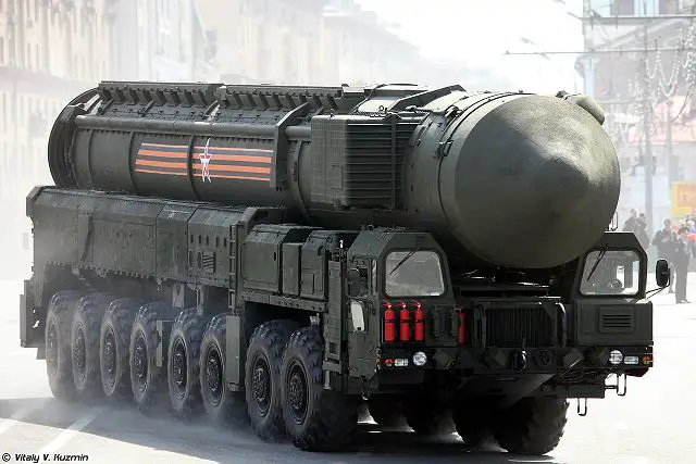 The Russian Strategic Missile Force is to be fully outfitted with unique simulators for the drivers of the self-contained launchers of the RS-24 Yars (NATO reporting name: SS-29 Yars) ground-mobile intercontinental ballistic missile (ICBM) system. Each missile regiment will also get training aids for the troops to learn to operate the auxiliary hardware of the cutting-edge missile system, according to the Russian Defense Ministry’s press office.