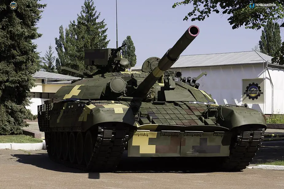 تعرف على التطوير الاوكراني الاخير لدبابه T-72 .........الدبابه T-72AMT Ukroboronprom_has_developed_new_modernized_main_battle_tank_T-72AMT_for_Ukrainian_army_640_001