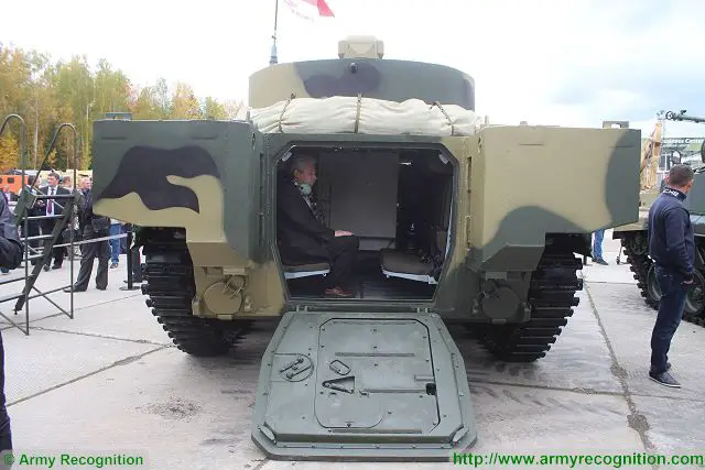 The Russian Company Volgograd Tractor Plant has started the development of a new tracked airborne armoured infantry fighting vehicle called BMD-5. This vehicle will be a full new design and will have a different layout from the previous generation of airborne armoured vehicles IFVs (Infantry Fighting Vehicle) as the BMD-1, BMD-2, BMD-3M, BMD-4, and the latest variant, the BMD-4M. 