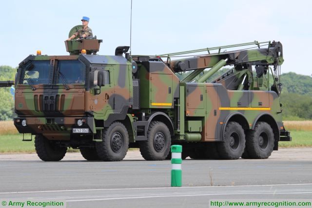 analysis french combat armored vehicle military parade bastille day french army 14 juillet