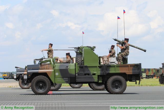 analysis french combat armored vehicle military parade bastille day french army 14 juillet