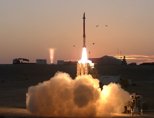 The latest generation of Israeli air defense missile system David's Sling is ready to become operational with the IAF (Israeli air Force) in the next few days. The David’s Sling system was developed by Rafael Advanced Defense Systems in cooperation with Raytheon, and is designed to provide active defense from medium range missiles. 