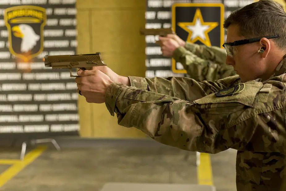 First test fire of M17 M18 pistol by 101st Airborne Division 925 001