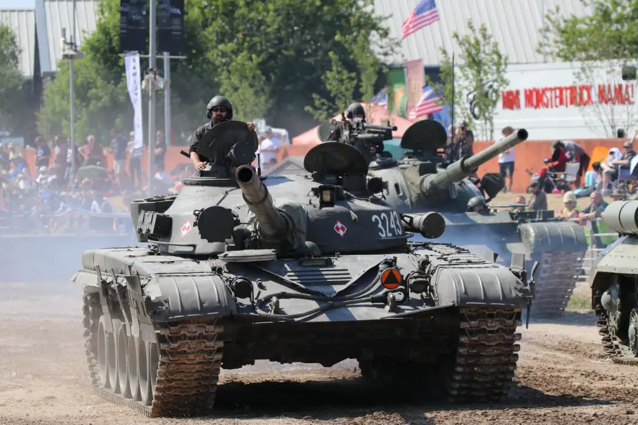 Poland to reactivate T 72 tanks