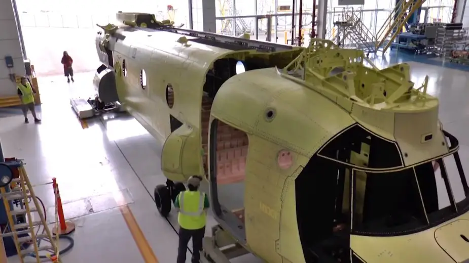 Boeing Chinoook Block II 001