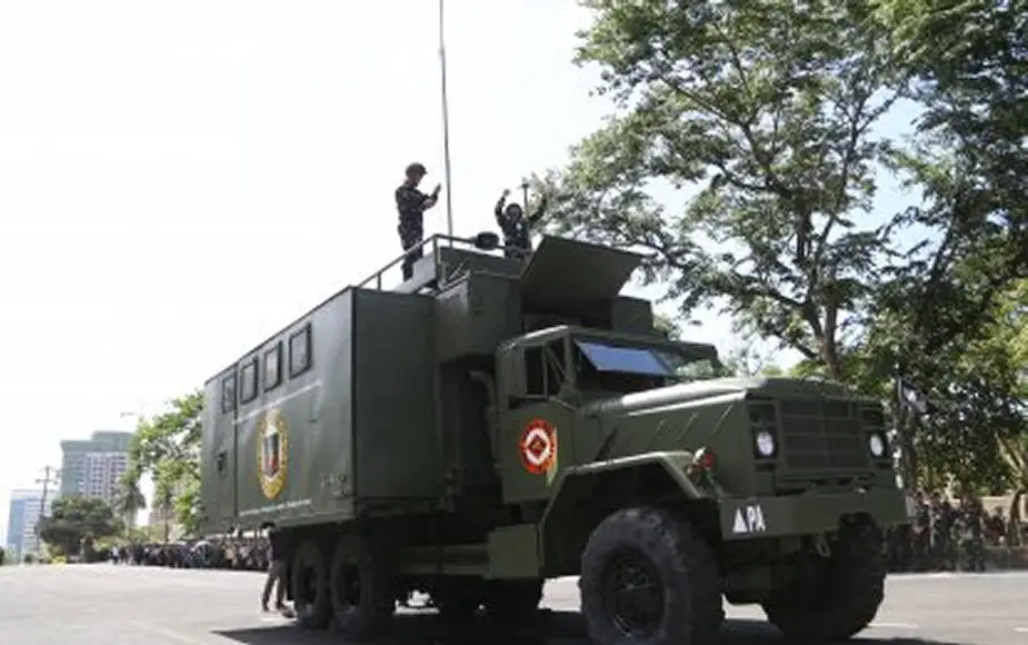 New communication platforms on US M939 chassis for Philippine Army