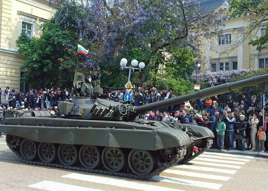 Bulgaria To Repair T 72 Main Battle Tanks October 18 Global Defense Security Army News Industry Defense Security Global News Industry Army 18 Archive News Year