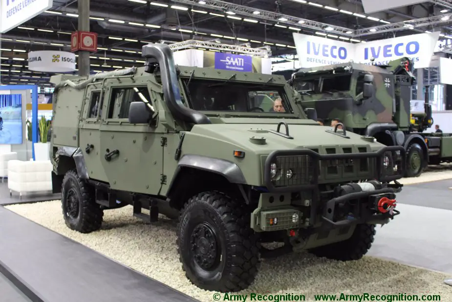 First Iveco Lynx 2 LMVs for Italian army