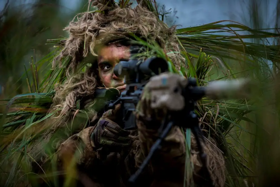 US snipers test Improved Ghillie Suit