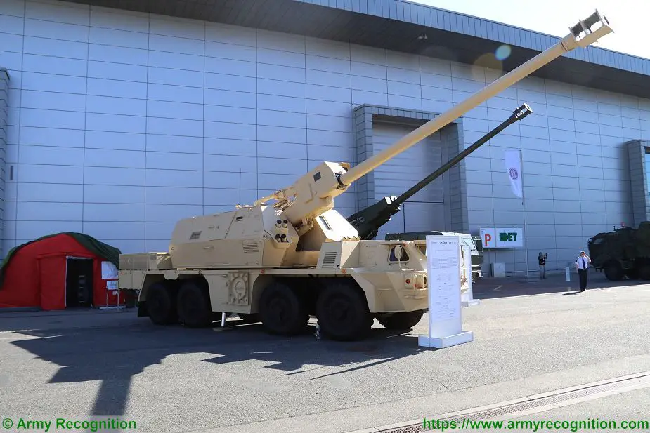 Czech army needs to acquire new artillery howitzers compliant NATO 925 Zuzana 2 155mm self propelled howitzer 001