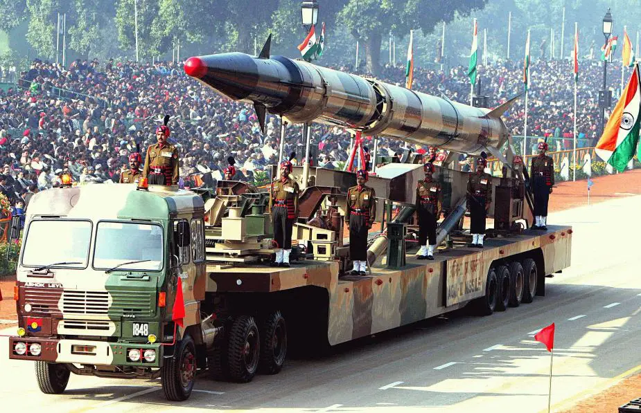 India test fires Agni II nuclear capable ballistic missile February 2018 925 001