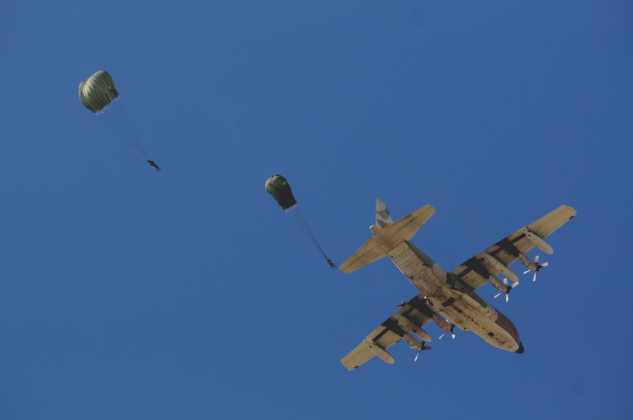 Israel IDF to hold largest paratroop drop in years