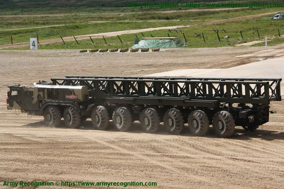 Russian army to receive new heavy tractor trucks Platforma O 925 001