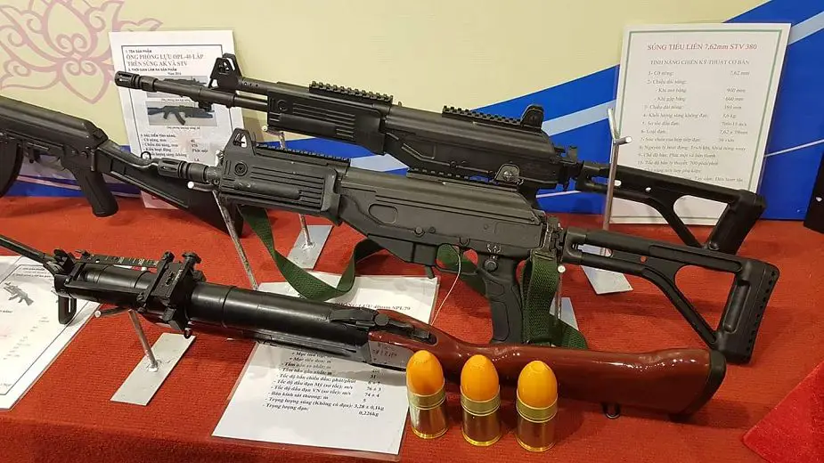 STV 275 STV 380 assault rifles Vietnam Army Viet Bac Exhibition Fair 2019 925 001