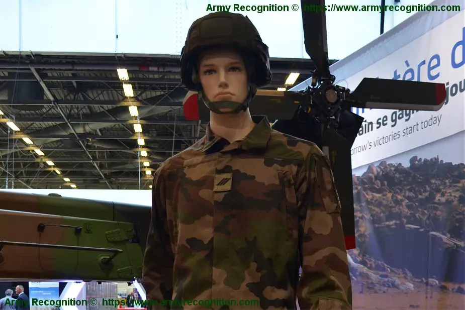 French army receives the Fighter 2020 combat uniform F3 925 001