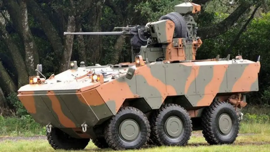 Brazilian army receives 6 6 armored Iveco Guarani No. 400